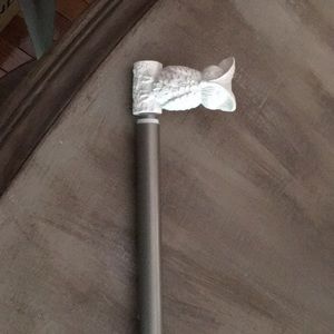 Cute owl curtain rod